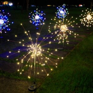 Luces LED de fuegos artificiales insertadas en el suelo con energía solar