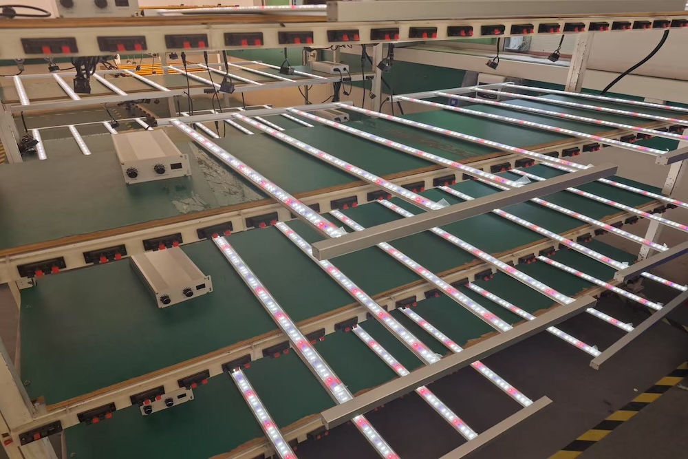 full spectrum LED grow lights