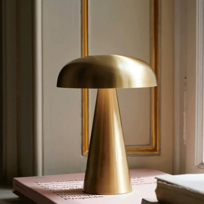 Dimmable Table Lamp